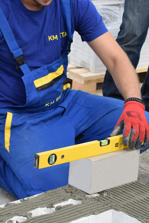 Pokrývač, strecha, škridle, pokládka